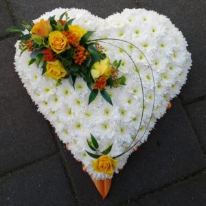 Solid Heart with Chrysanthemums
