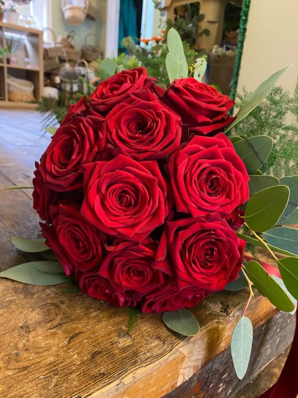 Hand Tied Red Roses 1