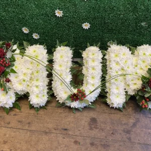 MUM Frame - Red Rose Sprays